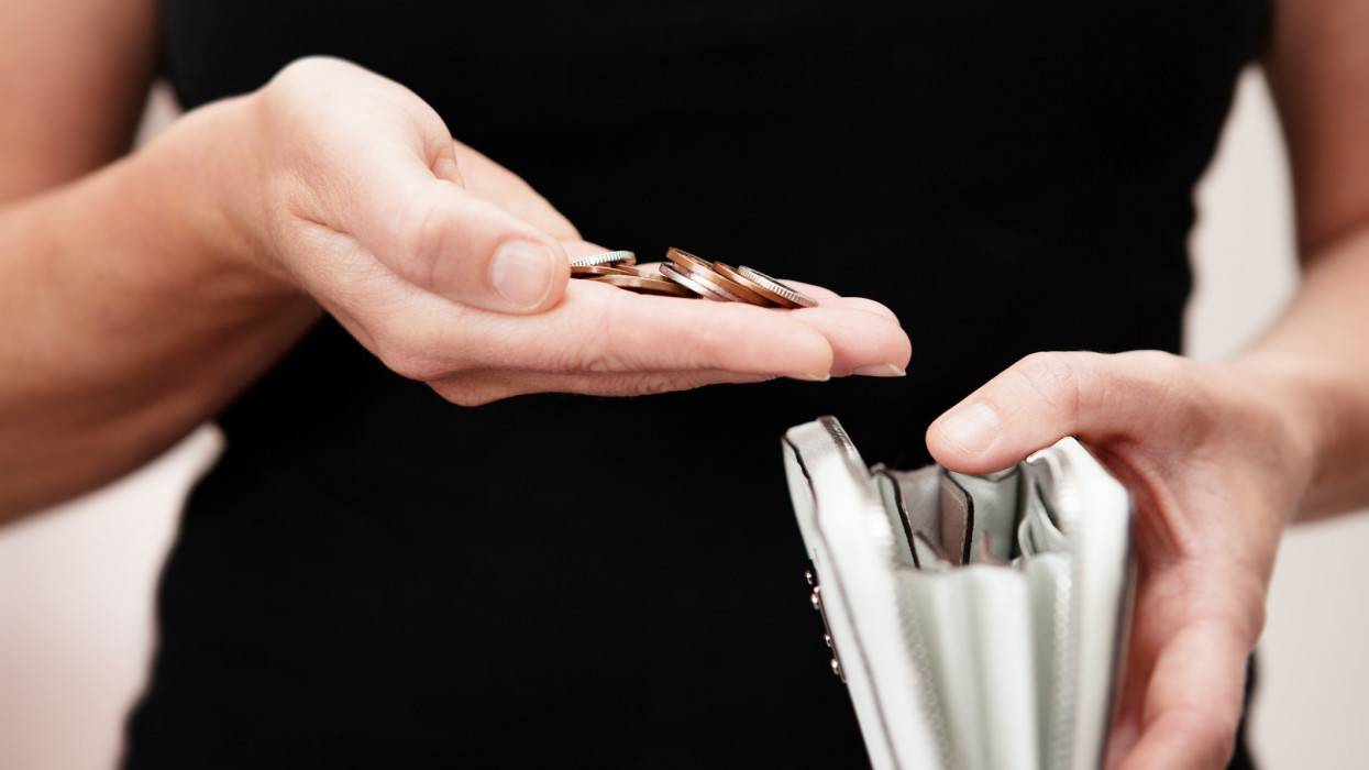 Munkáltatói és munkavállalói járulékok 2023: mikor van a járulékok befizetési határideje 2023 évében?