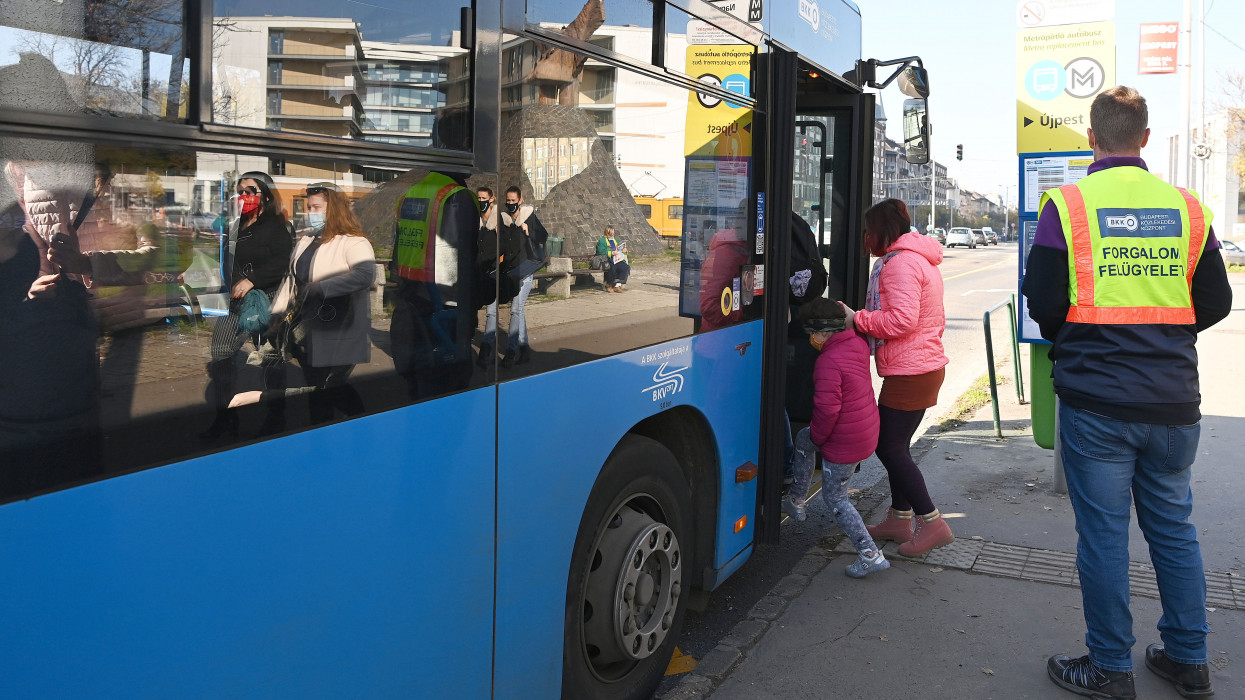 Figyelem, ez téged is érinthet: nagy változások lesznek Budapesten az ünnepekkor