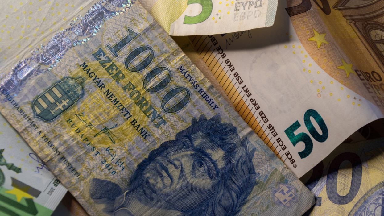 Itt a bejelentés: 9000 milliárd forint EU-s pénzhez jut Magyarország