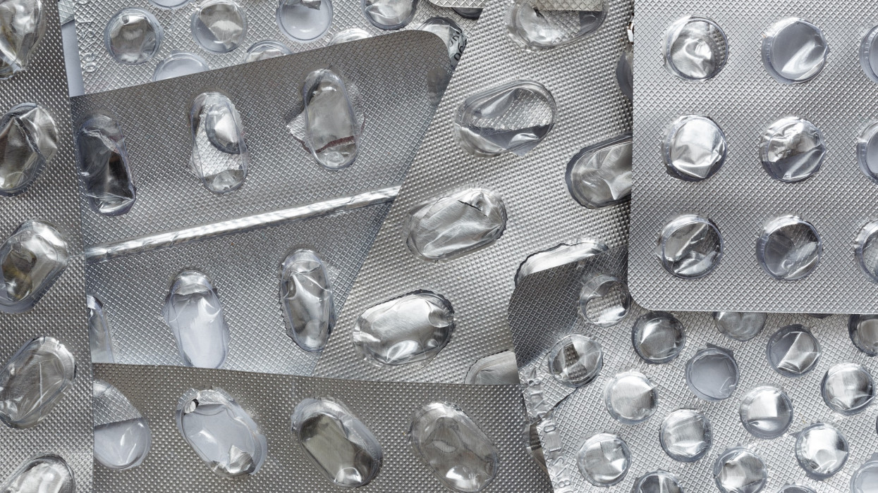 Már csak ez hiányzott: antibiotikum-hiány jöhet a magyar patikákban, mi lesz a betegekkel?