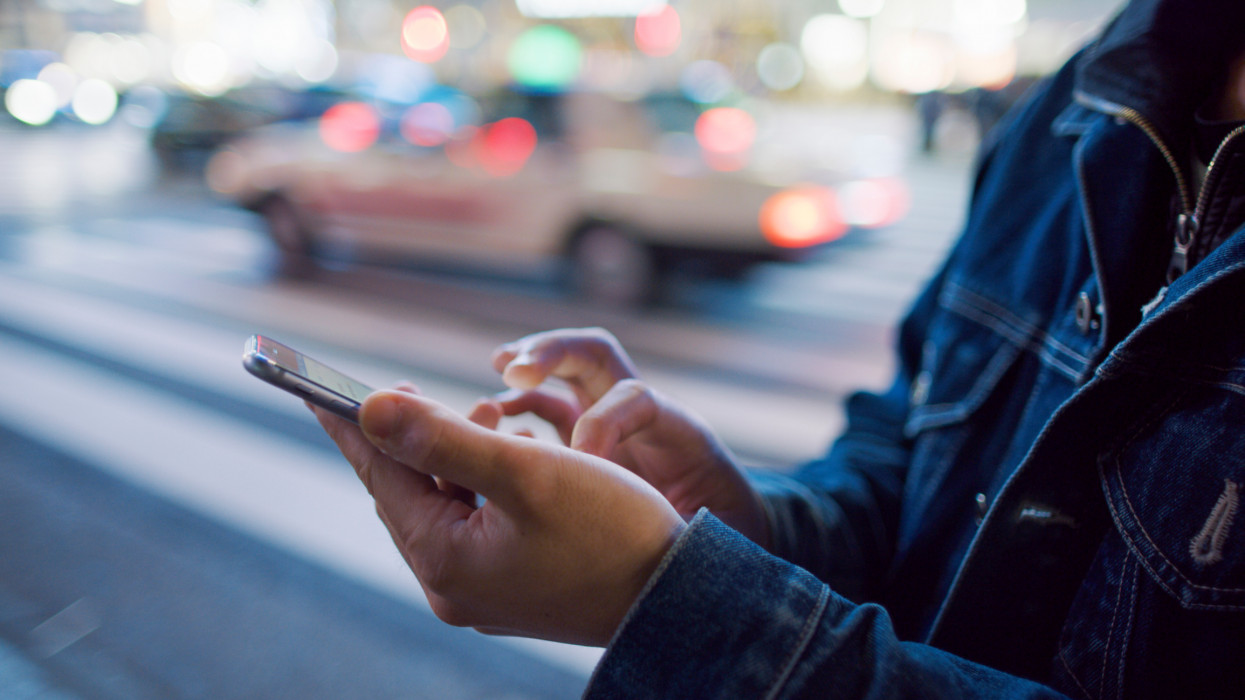 Kiderült a nagy mobilnet-titok: ennyit fizetnek valójában a magyarok 1 GB adatért
