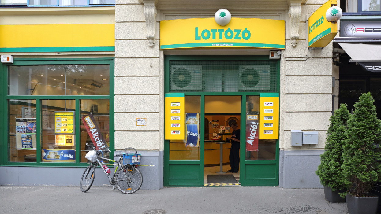 Meglopták az esztergomi Tippmixkirályt: több százezer forint értékű szelvény tűnt el