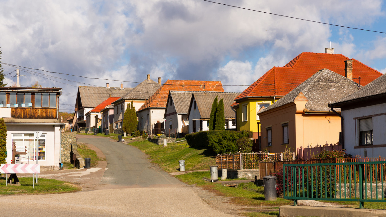 Kiderült a Kádár-kockák évtizedes titka: megéri ilyet venni, vagy totális pénzkidobás?